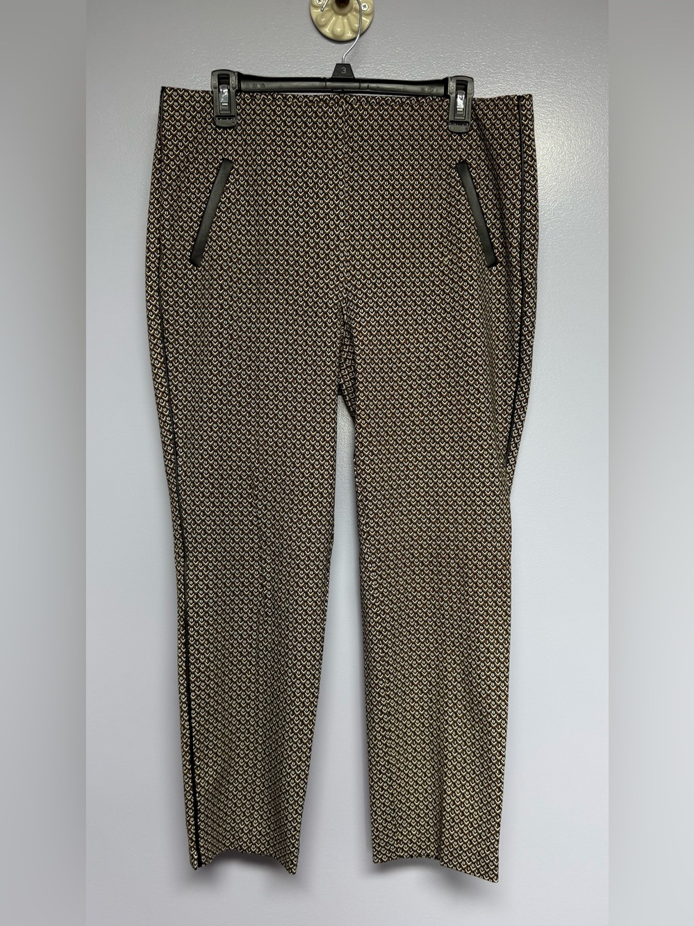 Chico's Brown Geometric Slim stretch Dress Pants women’s size 2